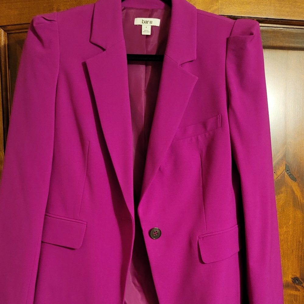 Bar 111 single button blazer Size 4